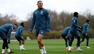 包含今晨阿斯顿维拉门线救险：德甲节点到来，引发热议，临场指挥获称赞的词条-ayx爱游戏真人娱乐